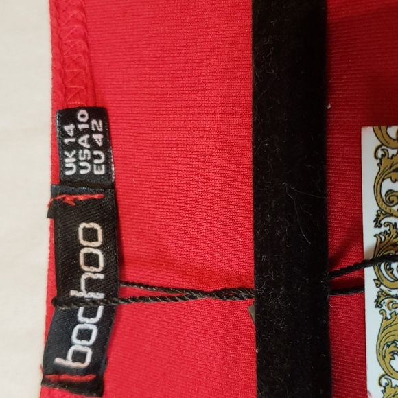 BOOHOO DRESS - Picture 4 of 5